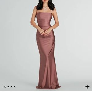 New with tags mermaid style dress with rhinestone straps